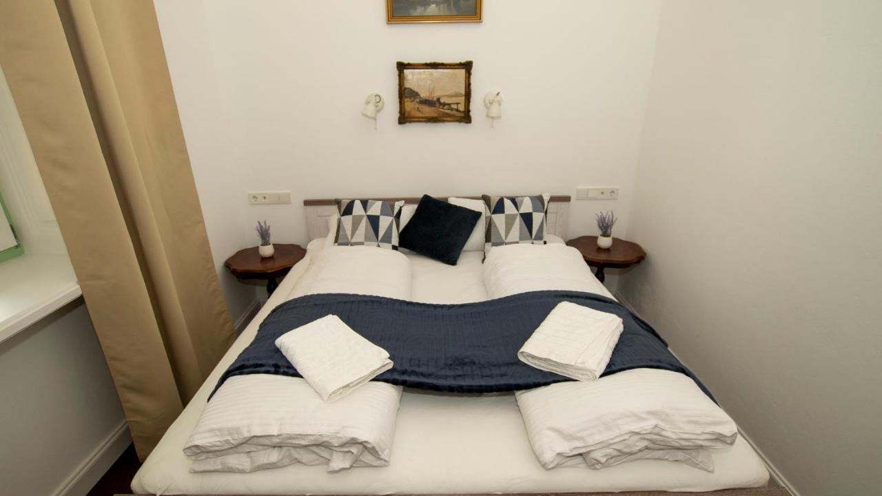 Kira Panzio Bed and Breakfast Lengyeltoti Eksteriør billede